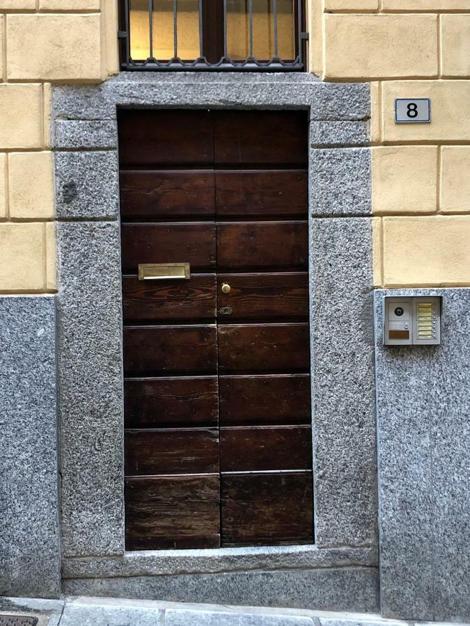La Via Degli Artisti Διαμέρισμα Arona Εξωτερικό φωτογραφία