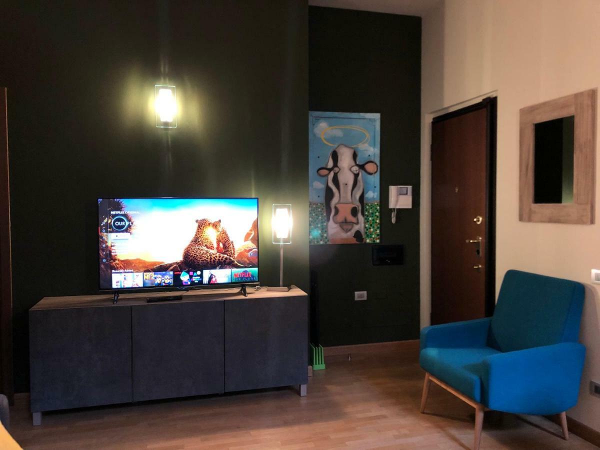 La Via Degli Artisti Διαμέρισμα Arona Εξωτερικό φωτογραφία