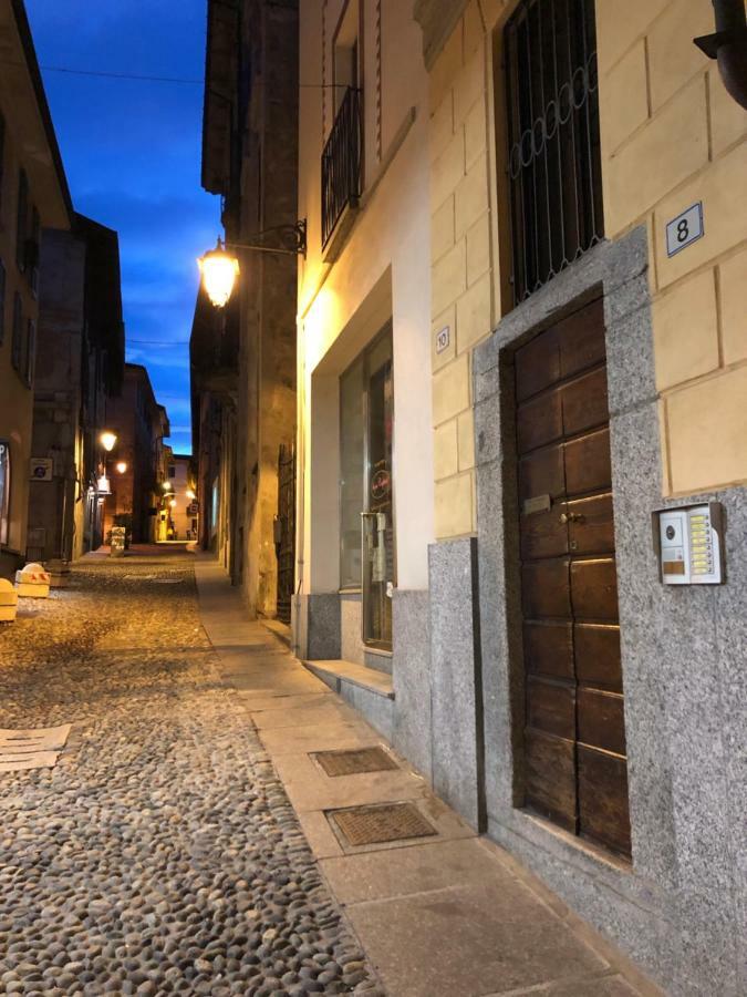 La Via Degli Artisti Διαμέρισμα Arona Εξωτερικό φωτογραφία