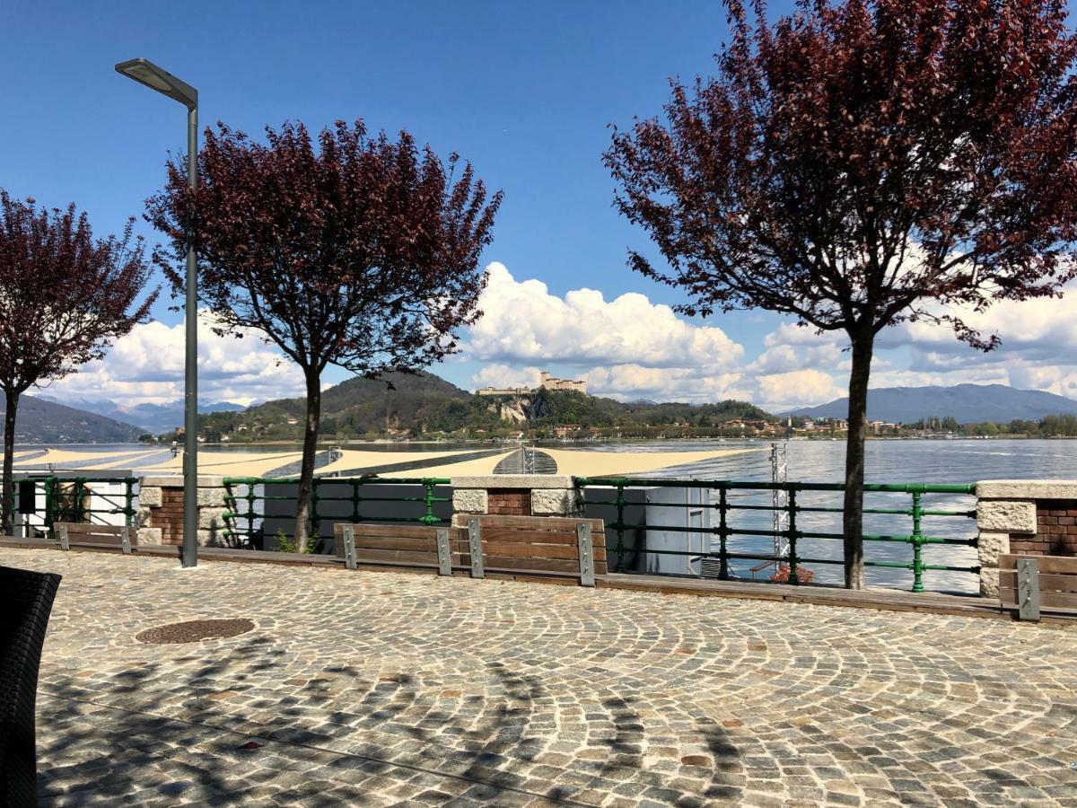 La Via Degli Artisti Διαμέρισμα Arona Εξωτερικό φωτογραφία