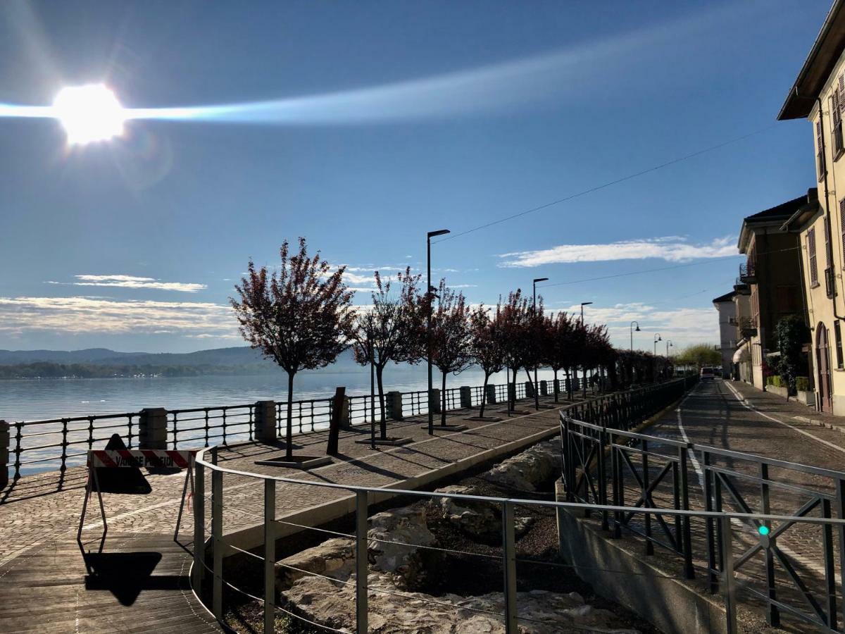 La Via Degli Artisti Διαμέρισμα Arona Εξωτερικό φωτογραφία